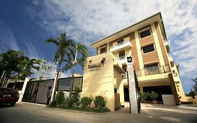 Palmbeach Resort Mactan Cebu Powered By Cocotel